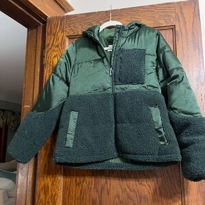 Amazon Essentials Olive Green Jacket with Sherpa Details